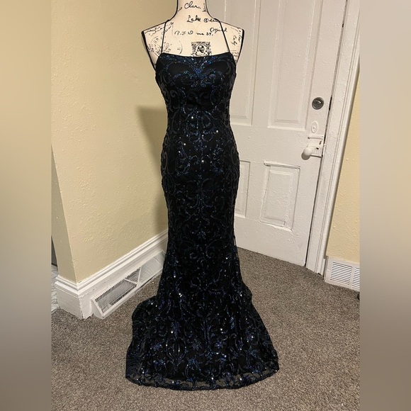 PromGirl Blue Sequin Embellished Sheath Dress - Picture 3 of 7